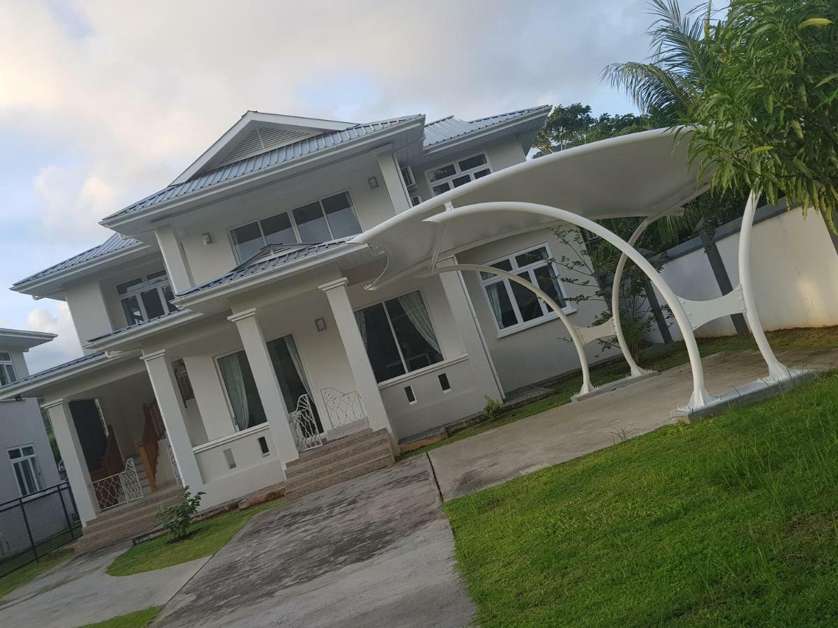 Maison Cattleya Selfcatering Apartment Anse Royale Eksteriør billede